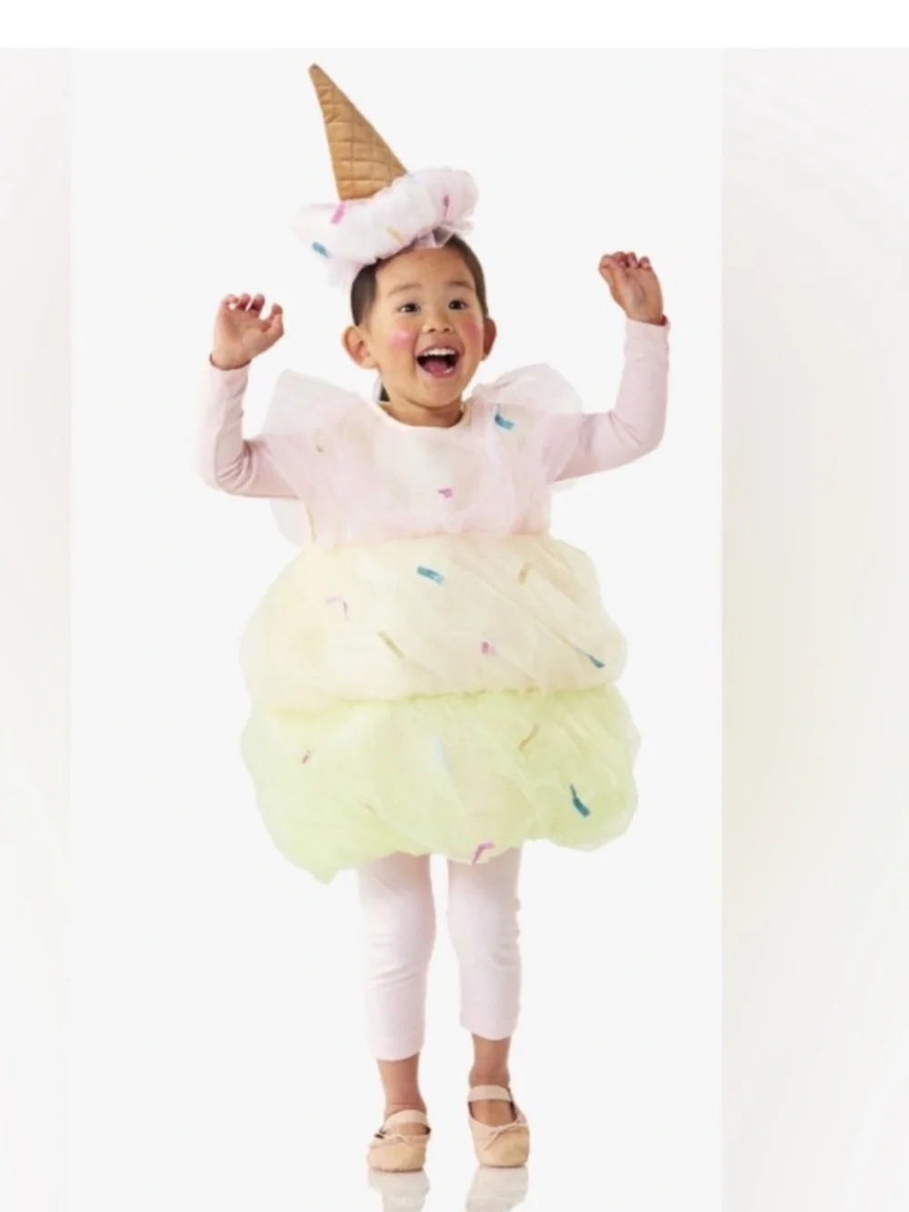 Pottery Barn Triple Scoop Sundae Costume Ice Cream 4-6T - Picture 1 of 7